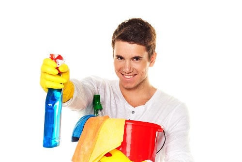 Quick response steps for fresh stains on upholstery in Welling